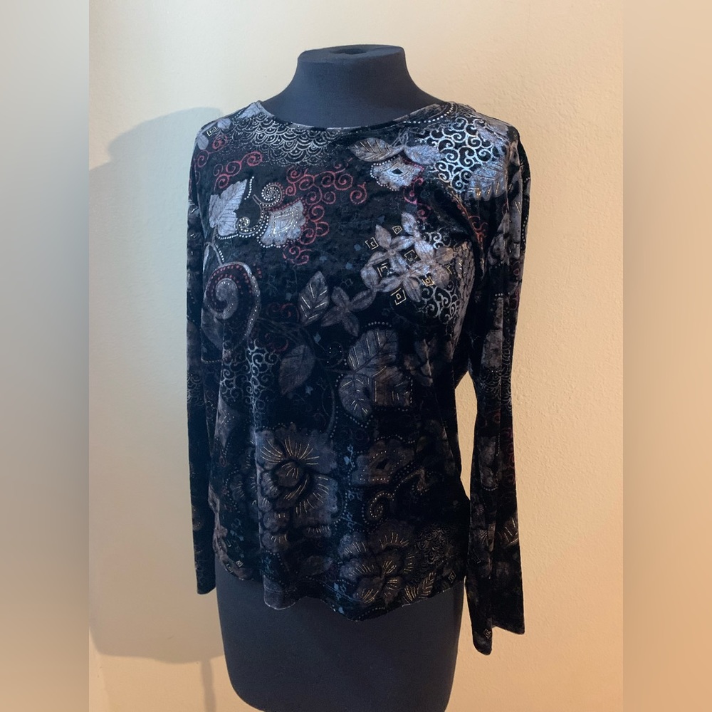 90’z Chico Velvet Long Sleeve Top